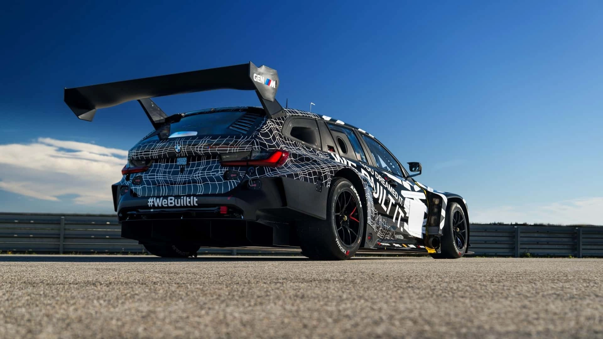 Bmw m3 touring 24h 2026 (4)